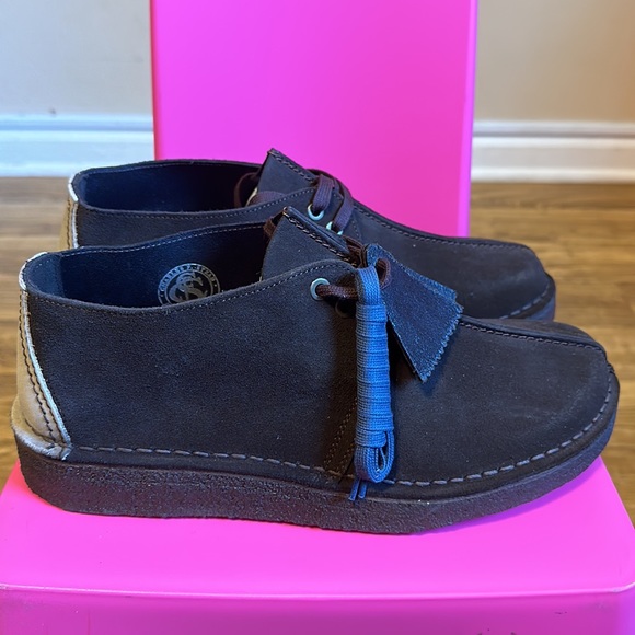 Clarks work shoes; Desert Trek Dark Brown - Picture 3 of 6